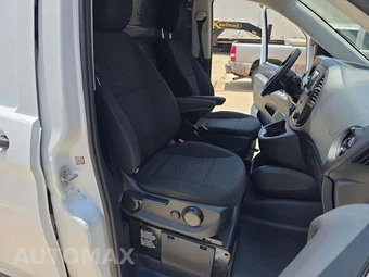 2021 Mercedes-Benz Metris Cargo Van 135.0" WB - miniatura 18