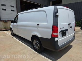 2021 Mercedes-Benz Metris Cargo Van 135.0" WB - miniatura 2