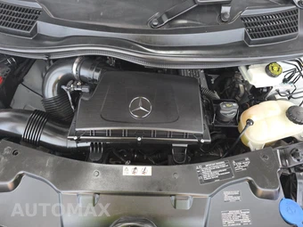 2021 Mercedes-Benz Metris Passenger Van 126.0" WB - miniatura 16