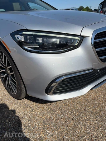 2021 Mercedes-Benz S 580 4MATIC Sedan - miniatura 4