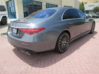 2021 Mercedes-Benz S 580 4MATIC Sedan - miniatura 2