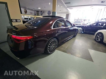 2021 Mercedes-Benz S 580 4MATIC Sedan - miniatura 3