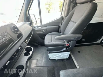 2021 Mercedes-Benz Sprinter 2500 Cargo Van High Roof 170.0" WB - miniatura 31