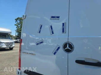 2021 Mercedes-Benz Sprinter 2500 Cargo Van High Roof 170.0" WB – miniatura 26