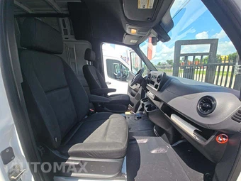 2021 Mercedes-Benz Sprinter 2500 Cargo Van High Roof 170.0" WB - miniatura 17