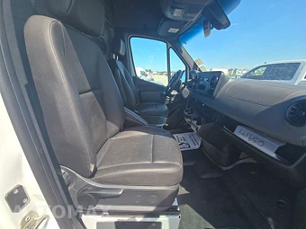 2021 Mercedes-Benz Sprinter 2500 Cargo Van High Roof 170.0" WB - miniatura 8