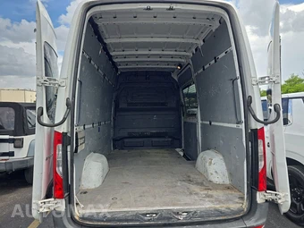 2021 Mercedes-Benz Sprinter 2500 Cargo Van Standard Roof 144.0" WB - miniatura 16