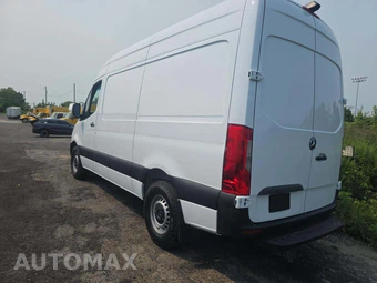 2021 Mercedes-Benz Sprinter 2500 Cargo Van Standard Roof 144.0" WB - miniatura 2