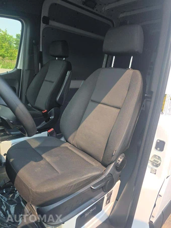 2021 Mercedes-Benz Sprinter 2500 Cargo Van Standard Roof 144.0" WB - miniatura 6