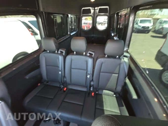 2021 Mercedes-Benz Sprinter 2500 Crew Van High Roof 170.0" WB - miniatura 13
