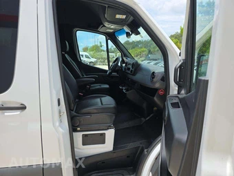2021 Mercedes-Benz Sprinter 2500 Passenger Van High Roof 170.0" WB - miniatura 19