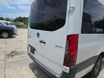 2021 Mercedes-Benz Sprinter 2500 Passenger Van High Roof 170.0" WB - miniatura 27