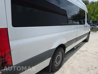 2021 Mercedes-Benz Sprinter 2500 Passenger Van High Roof 170.0" WB - miniatura 29