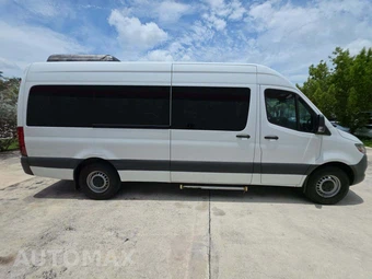 2021 Mercedes-Benz Sprinter 2500 Passenger Van High Roof 170.0" WB - miniatura 4