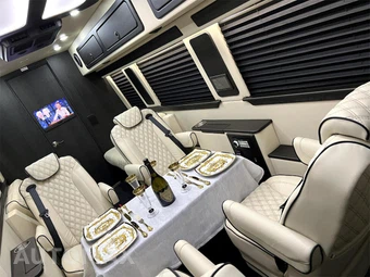 2021 Mercedes-Benz Sprinter 3500XD Cargo Van DRW High Roof 170.0" WB - miniatura 32