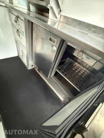 2021 Mercedes-Benz Sprinter 4500 Cargo Van DRW High Roof 170.0" WB - miniatura 26