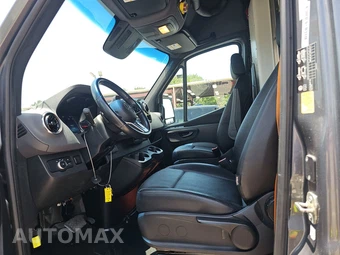 2021 Mercedes-Benz Sprinter 4500 Cargo Van DRW High Roof 170.0" WB - miniatura 7