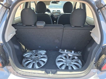 2021 Mitsubishi Mirage Carbonite Edition - miniatura 16