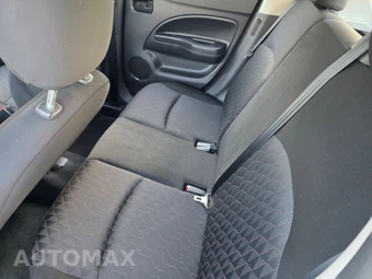 2021 Mitsubishi Mirage Carbonite Edition - miniatura 7