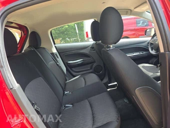 2021 Mitsubishi Mirage ES – miniatura 16