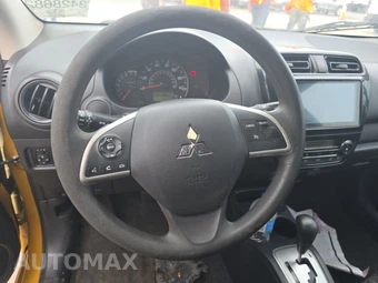 2021 Mitsubishi Mirage ES – miniatura 10
