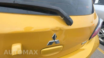 2021 Mitsubishi Mirage ES – miniatura 33