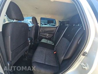 2021 Mitsubishi Outlander Sport 2.0 ES - miniatura 13