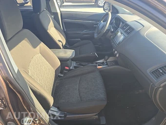 2021 Mitsubishi Outlander Sport 2.0 ES - miniatura 8