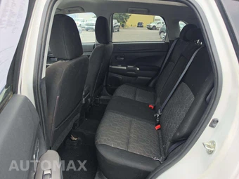 2021 Mitsubishi Outlander Sport 2.0 ES - miniatura 13