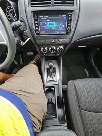 2021 Mitsubishi Outlander Sport 2.0 LE - miniatura 7