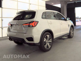 2021 Mitsubishi Outlander Sport 2.0 LE - miniatura 4