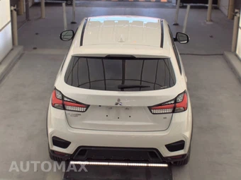 2021 Mitsubishi Outlander Sport 2.0 LE - miniatura 5