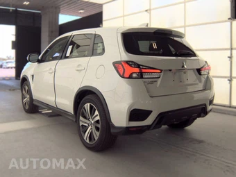 2021 Mitsubishi Outlander Sport 2.0 LE - miniatura 6