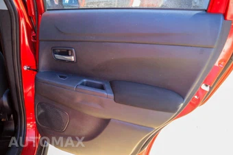 2021 Mitsubishi Outlander Sport 2.0 S - miniatura 20