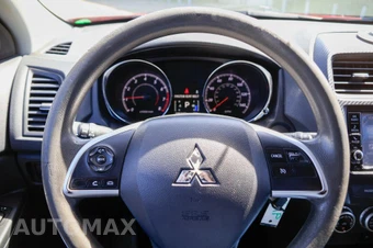 2021 Mitsubishi Outlander Sport 2.0 S - miniatura 25