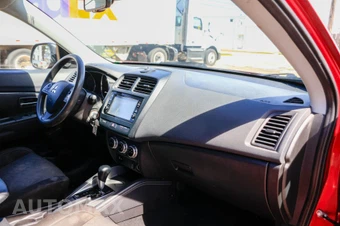 2021 Mitsubishi Outlander Sport 2.0 S - miniatura 8