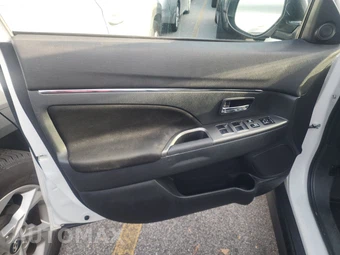 2021 Mitsubishi Outlander Sport 2.0 SE - miniatura 9