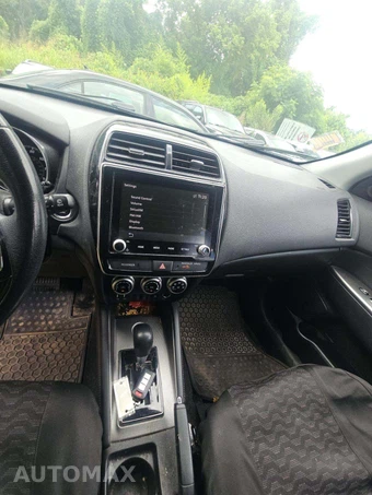 2021 Mitsubishi Outlander Sport 2.0 SE - miniatura 10