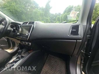 2021 Mitsubishi Outlander Sport 2.0 SE - miniatura 19