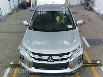 2021 Mitsubishi Outlander Sport 2.0 SE - miniatura 2