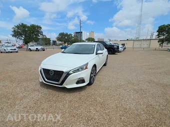 2021 Nissan Altima Platinum