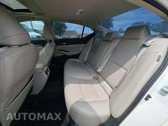 2021 Nissan Altima Platinum – miniatura 10