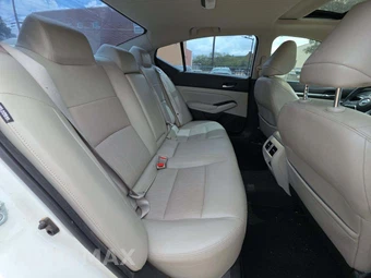 2021 Nissan Altima Platinum – miniatura 13