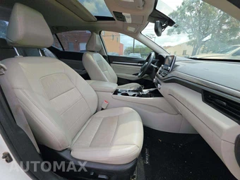 2021 Nissan Altima Platinum – miniatura 15