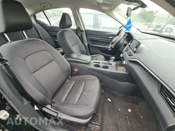 2021 Nissan Altima S – miniatura 8