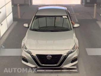 2021 Nissan Altima S – miniatura 2