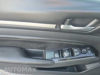 2021 Nissan Altima SL - miniatura 9