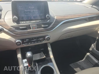 2021 Nissan Altima SL - miniatura 11