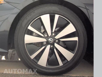 2021 Nissan Altima SL - miniatura 9