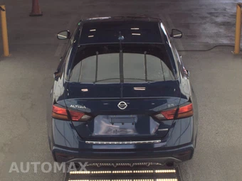 2021 Nissan Altima SR – miniatura 5